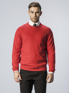 Czerwony sweter męski